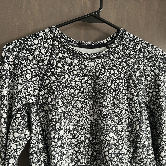 Lululemon Its Rulu Run Long Sleeve Shirt Venture Floral Alpine White Black - Picture 6 of 13
